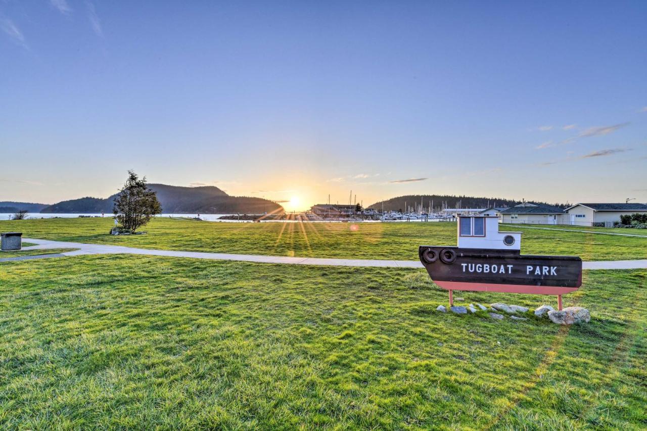 Anacortes Paradise Vacation Rental With Water Views! Exterior photo